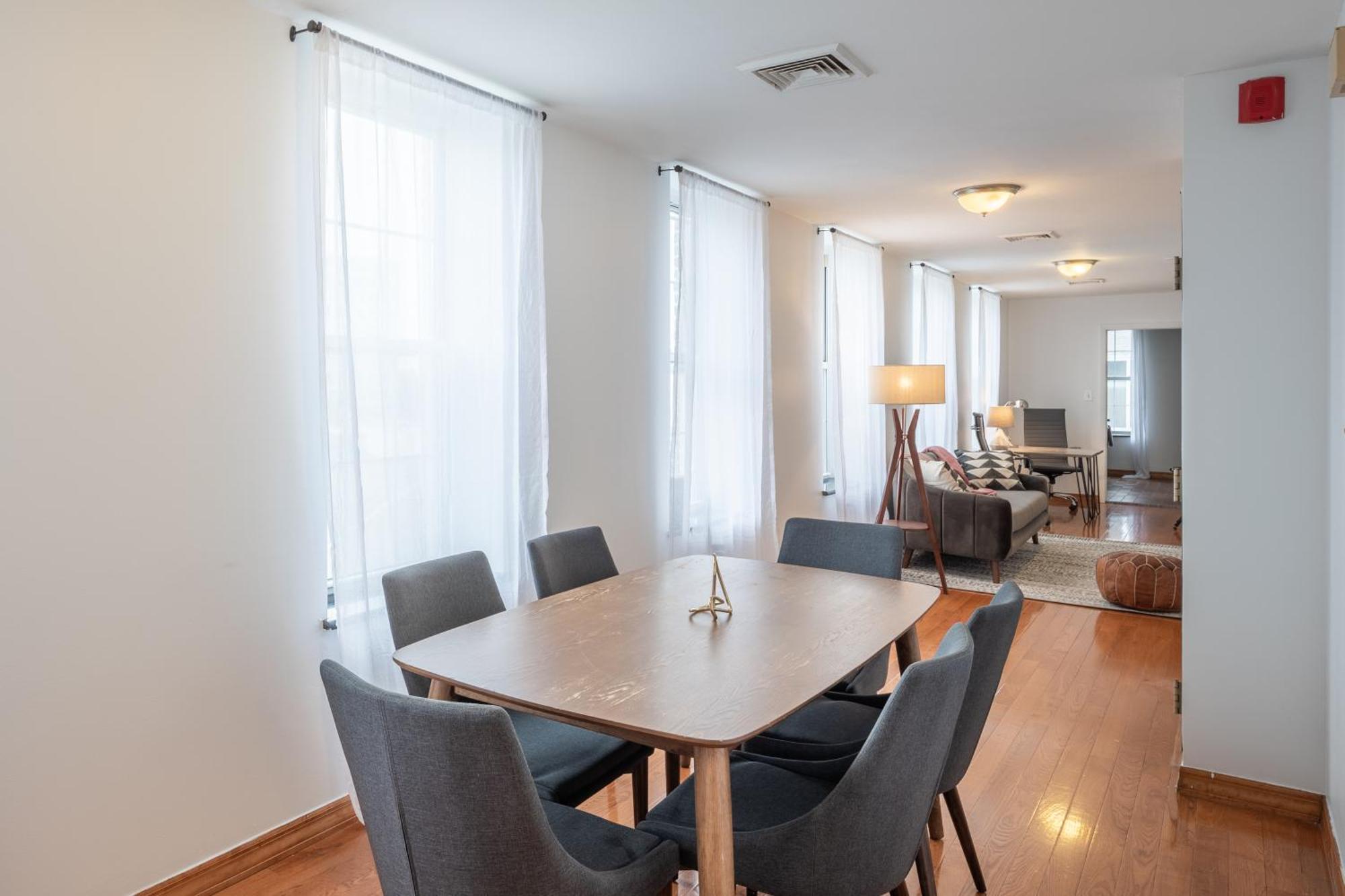 The Stairway Suites - Convention Center Φιλαδέλφεια Εξωτερικό φωτογραφία